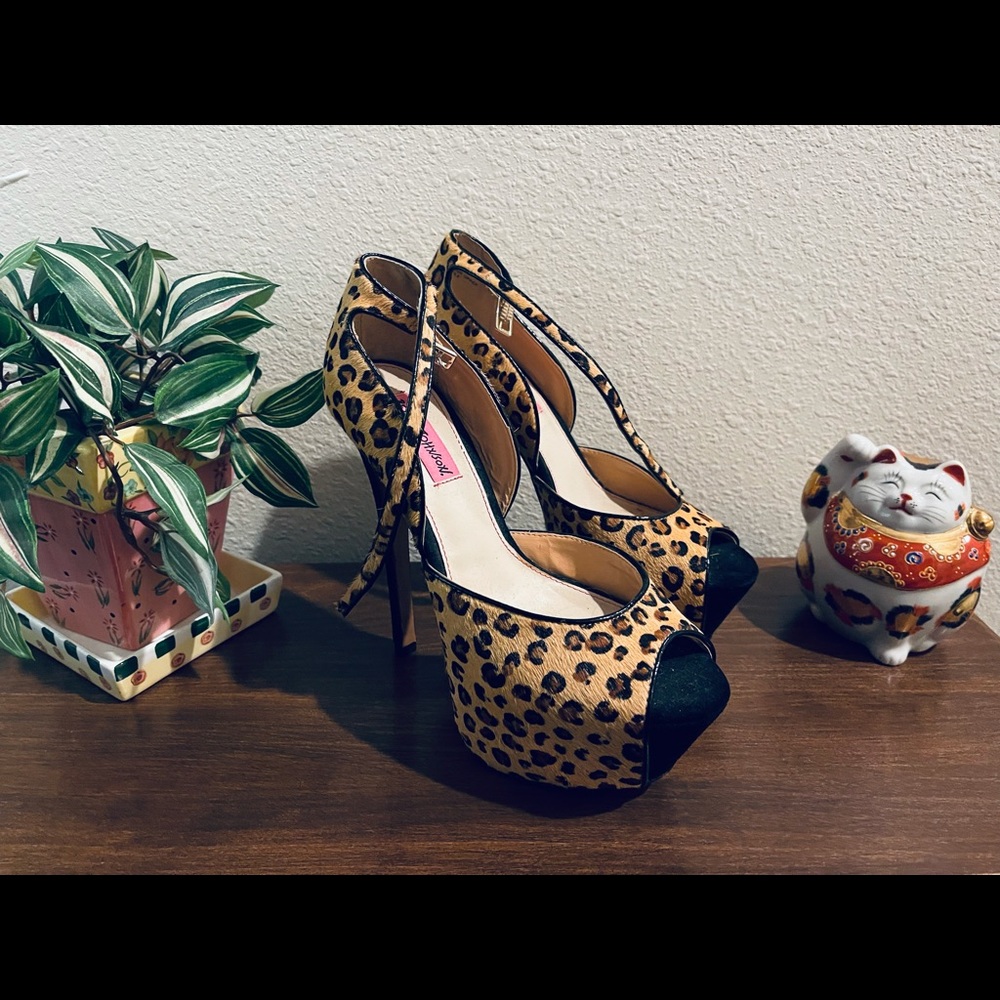 Betsey Johnson leopard print size 6 Stilettos. Worn once inside. Make an offer.
